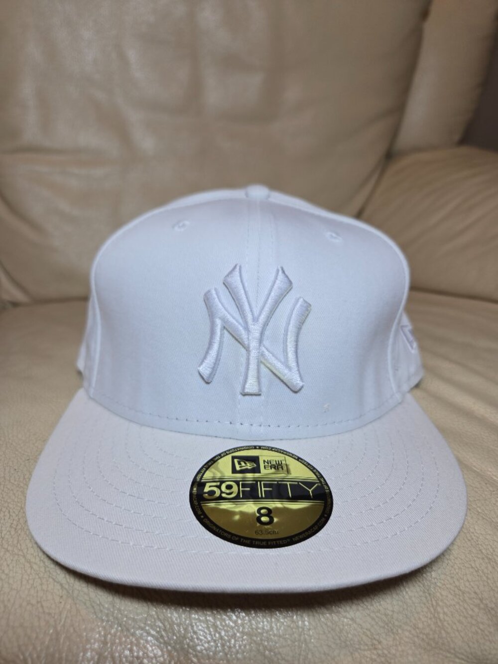 Whiteout New Era New York Yankees 59Fifty Men Baseball Cap Fitted Hat  ALL SIZES